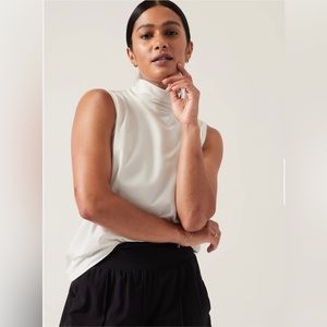 Athleta Outbound Tank Magnolia White XL Never Worn